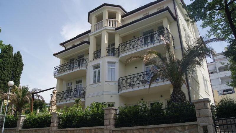 Villa Emilia (Adults Only) 茨里克韦尼察 外观 照片